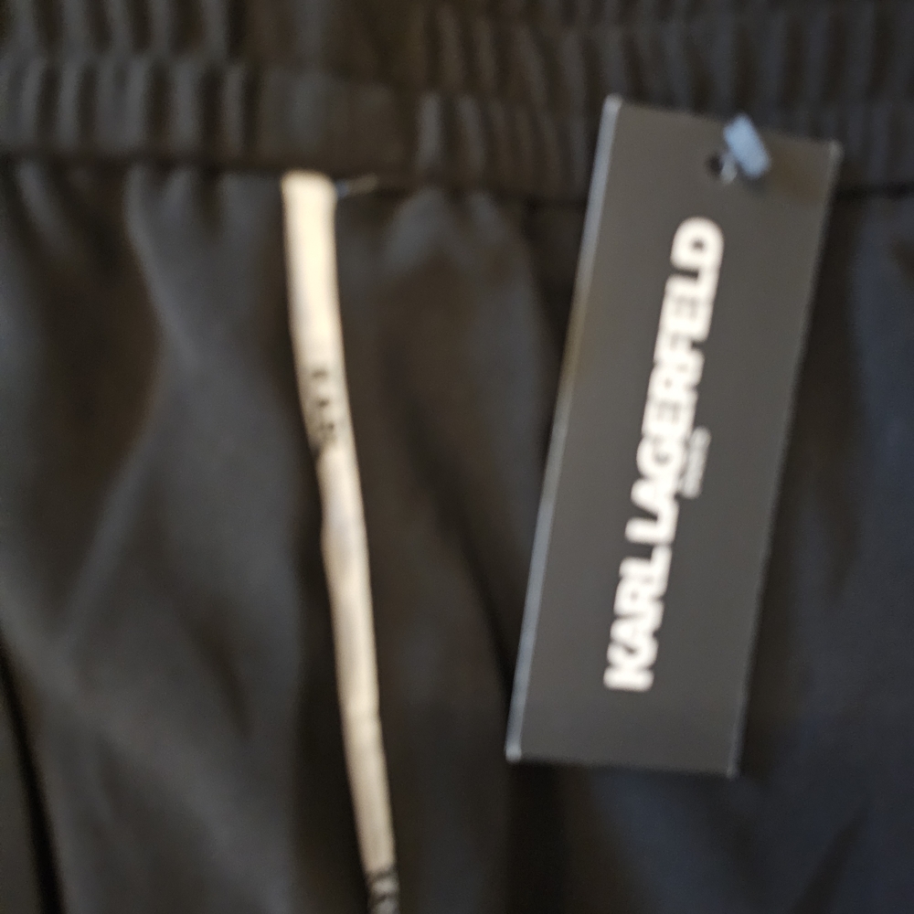 NWT Karl Lagerfeld Wide Leg Pant With White Piping Down The Side - Picture 4 of 6